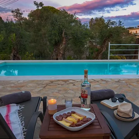 Rei 3 Bedroom With Pool *