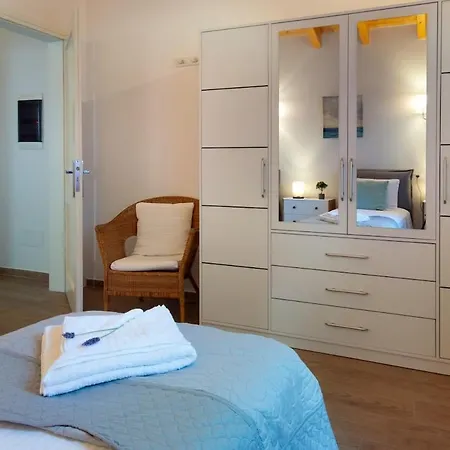 Rei 3 Bedroom With Pool Vlachopoulátika