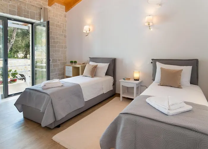 Rei 3 Bedroom With Pool 别墅